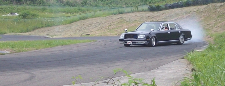 サザンサーキット最終コーナー